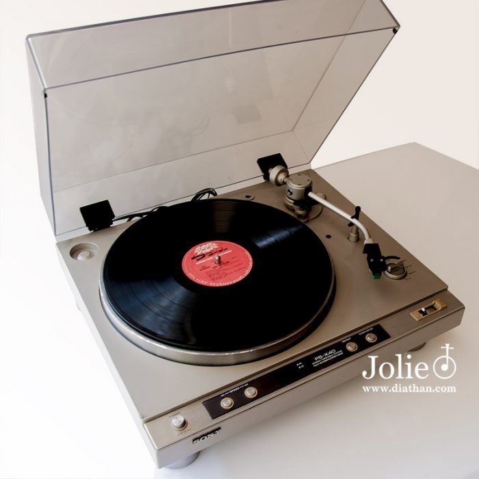 turntable Sony PS-40, record player phono